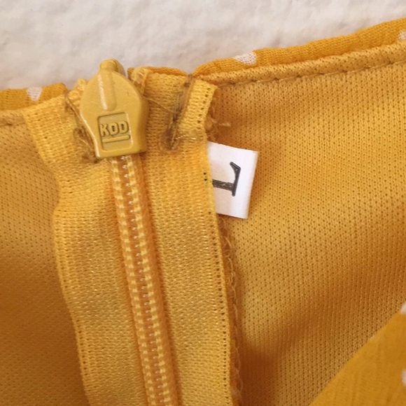 Yellow and White Polka Dot Mini Dress Size L ✂️ - Picture 4 of 7